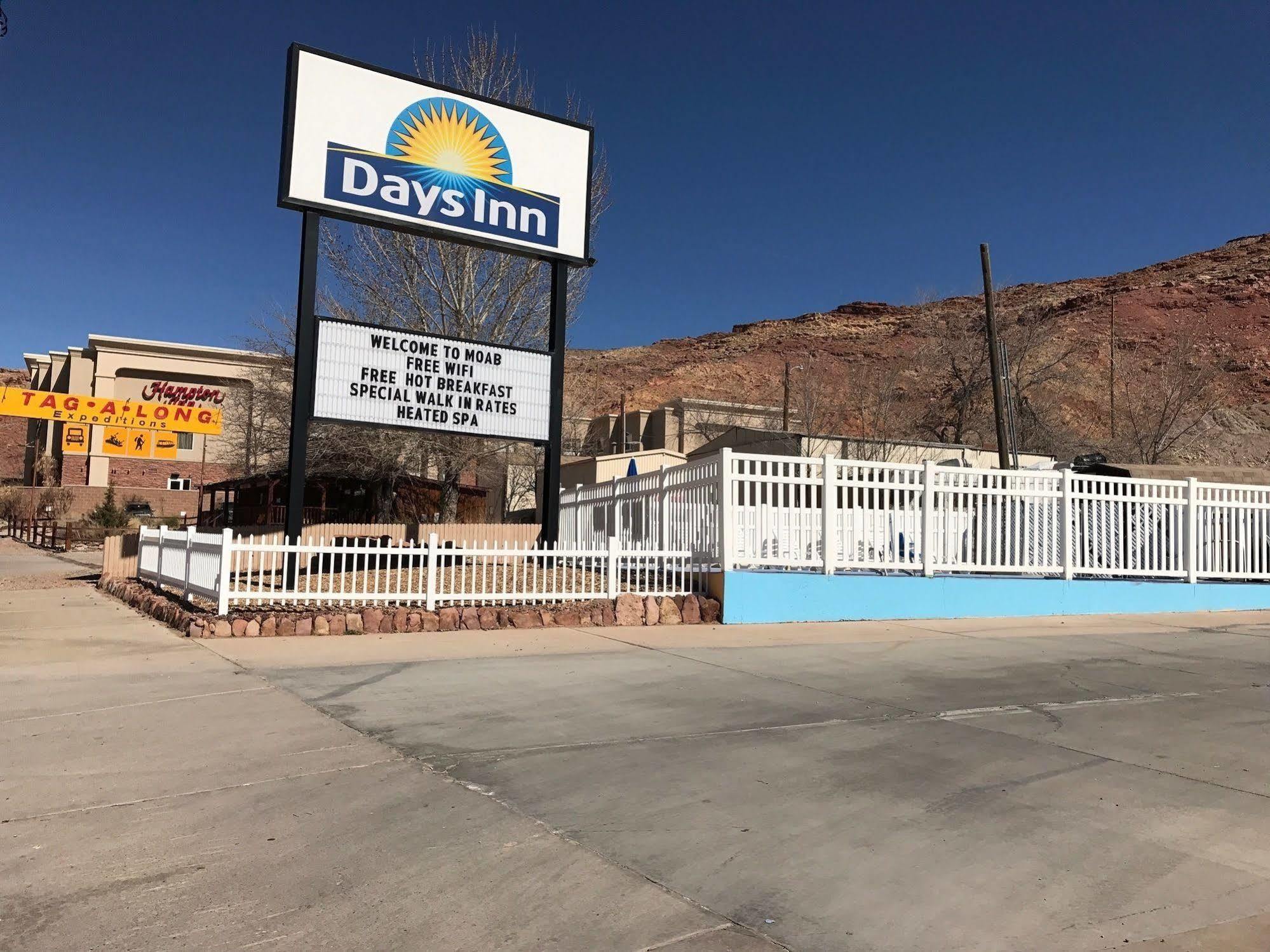 Days Inn By Wyndham Moab Zewnętrze zdjęcie